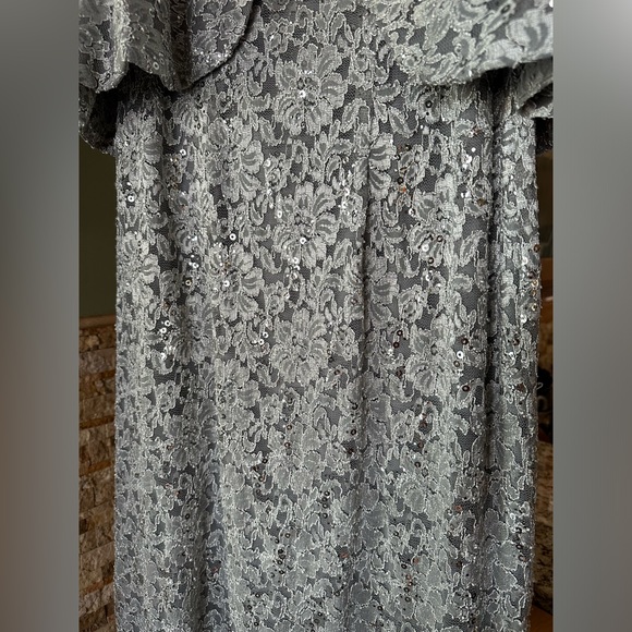 R&M Richards silver/gray sparkling mother-of-bride wedding dress (formal dress) - Picture 2 of 4
